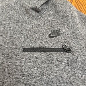 NIKE Tech Fleece Funnel Neck Pullover Hoodie